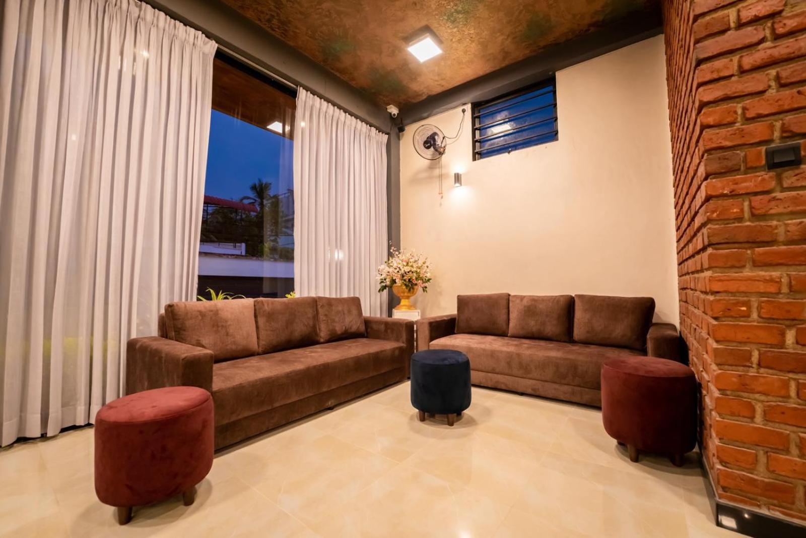 Limeshine - Airport Transit Hotels & Residences Katunayake Exterior photo
